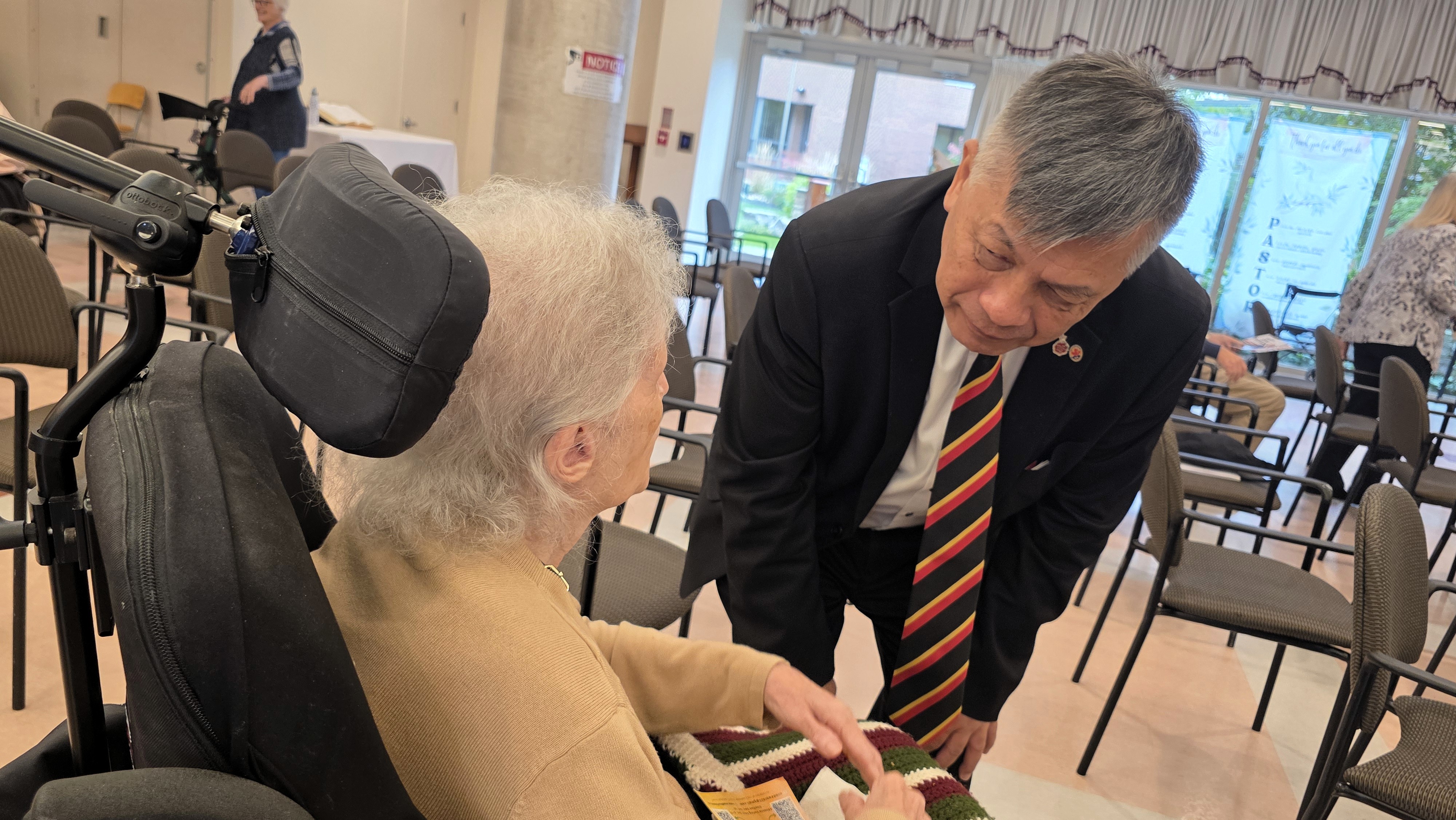 陳楚標( Bill Chan) 出席 Shepherd Village Open House 社區論壇，聆聽長者及居民心聲