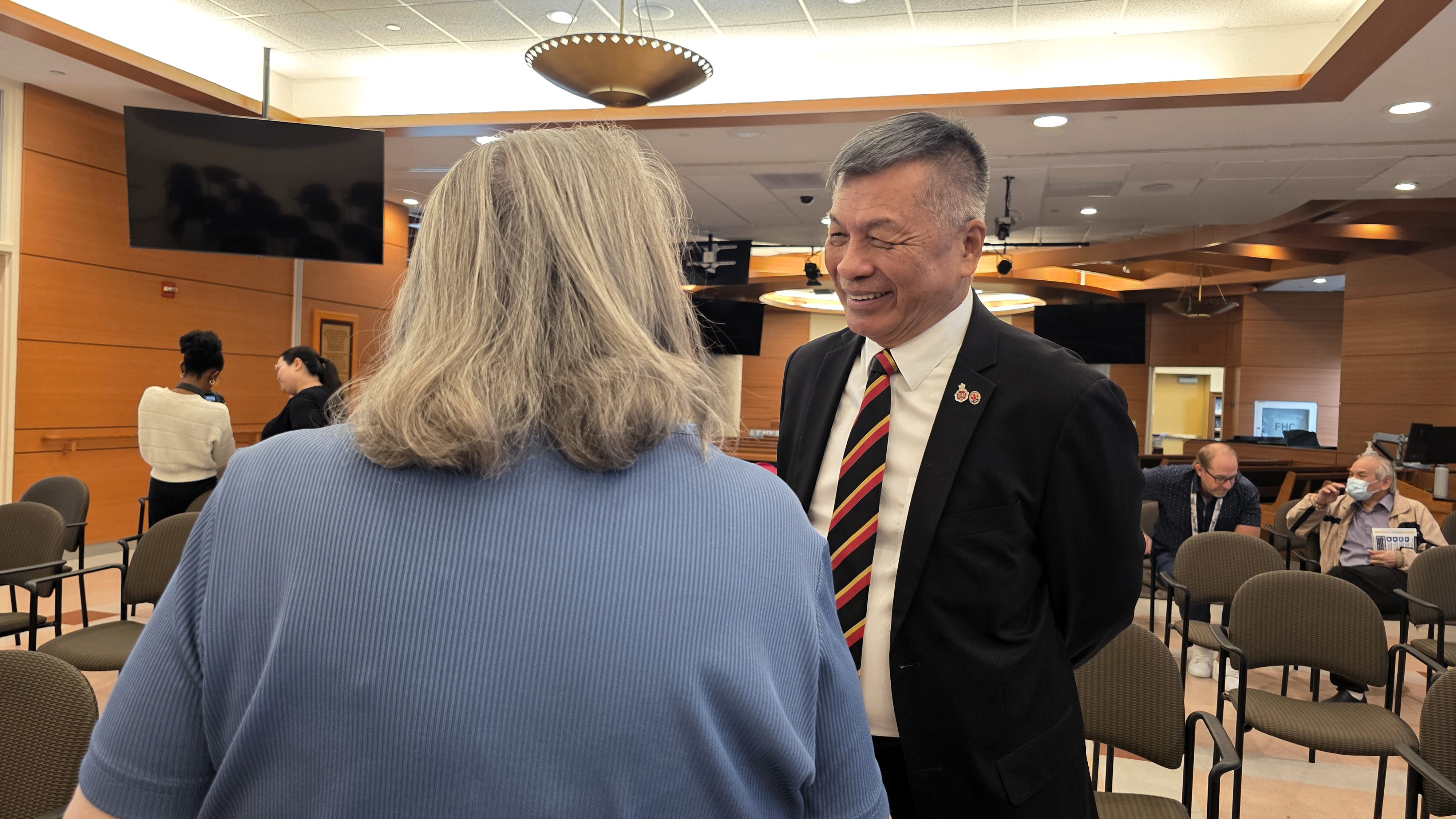 陳楚標( Bill Chan) 出席 Shepherd Village Open House 社區論壇，聆聽長者及居民心聲